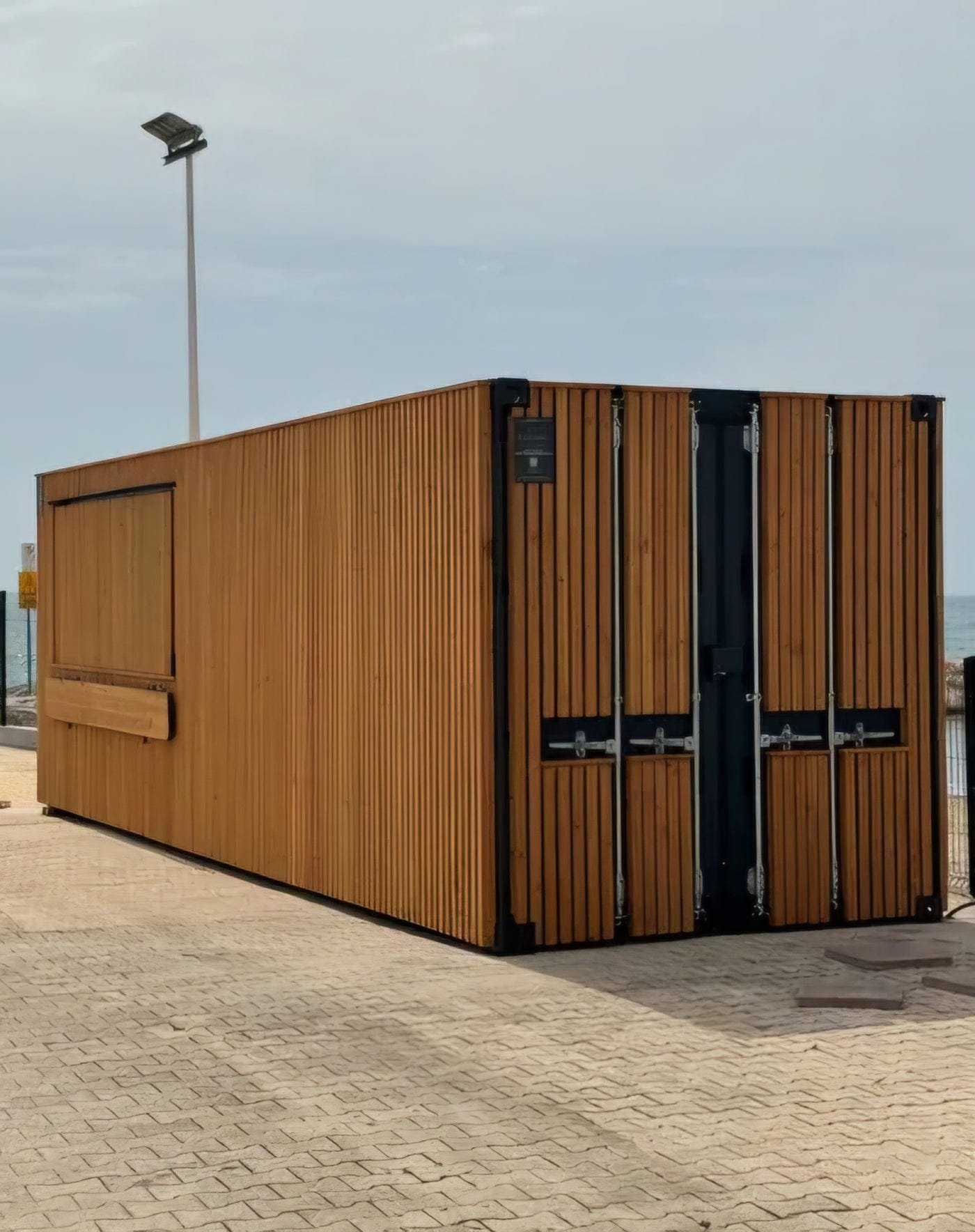 Contentor Quiosque 40 Pés – Espaço de Venda e Escritório – Usado - Image 4